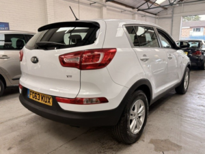 2013 Kia Sportage 1.6 Gdi Ecodynamics 1 in White — image 4