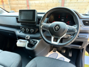 2024 Renault Trafic L2 Lwb 6 SEAT Wheelchair Accessible Disabled Access Vehicle Wav in Black — image 2