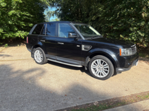 2009 Land Rover Range Rover Sport 3.0 Td V6 Hse SUV 5dr Diesel Commandshift 4WD Euro 4 (245 Ps) in Black — image 2