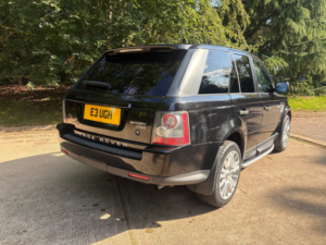 2009 Land Rover Range Rover Sport 3.0 Td V6 Hse SUV 5dr Diesel Commandshift 4WD Euro 4 (245 Ps) in Black — image 5