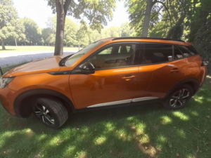 2023 Peugeot E-2008 50kwh Allure Premium + Auto 5dr (7kw Charger) in Orange — image 3