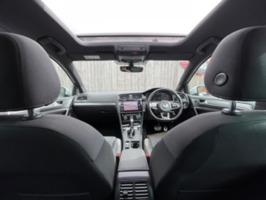 2019 Volkswagen Golf 2.0 Tdi R-Line DSG Euro 6 (s/s) 5dr in White — image 3