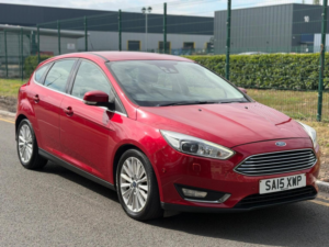 2015 Ford Focus 1.5 Tdci Titanium X Euro 6 (s/s) 5dr in Red — image 5