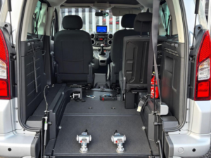 2016 Peugeot Partner Tepee 1.6 Bluehdi Allure Euro 6 (s/s) 5dr in Other — image 3