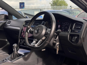 2017 Volkswagen Golf 2.0 Tdi Bluemotion Tech Gtd Euro 6 (s/s) 5dr in Black — image 3