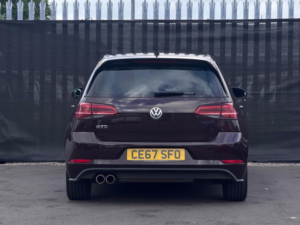 2017 Volkswagen Golf 2.0 Tdi Bluemotion Tech Gtd Euro 6 (s/s) 5dr in Black — image 5