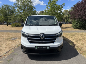 2023 Renault Trafic 2.0 Dci Blue Sl30 Advance in White — image 2