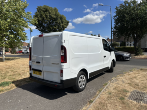 2023 Renault Trafic 2.0 Dci Blue Sl30 Advance in White — image 4
