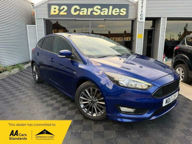 2017 Ford Focus 1.0t Ecoboost St-Line Auto Euro 6 (s/s) 5dr in Blue — image 1