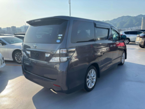2009 Toyota Vellfire 2.4 Z Platinum Selection 5dr 7 Seats in Grey — image 2