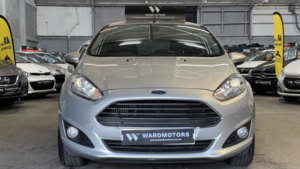2014 Ford Fiesta 1.0 T Ecoboost Titanium Silver 5dr Low Tax+8 Stamps in Silver — image 3