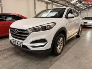2017 Hyundai Tucson 1.7 Tucson S 1.7 D 116ps Bd in White — image 2