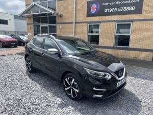 2018 Nissan Qashqai 1.5 Dci Tekna+ in Black — image 2
