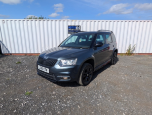 2016 Skoda Yeti 2.0 Tdi Monte Carlo in Grey — image 2