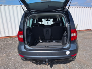 2016 Skoda Yeti 2.0 Tdi Monte Carlo in Grey — image 3