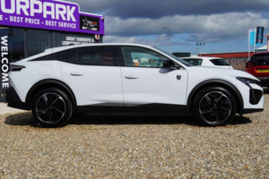 2024 Peugeot 408 1.2 Puretech Gt Fastback Eat Euro 6 (s/s) 5dr in White — image 5