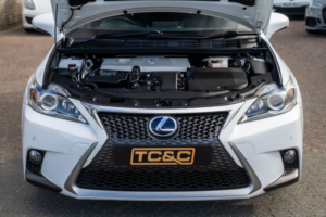 2015 Lexus Ct 1.8 200h F Sport Hatchback 5dr Petrol Hybrid CVT Euro 6 (s/s) (136 Ps) in White — image 5