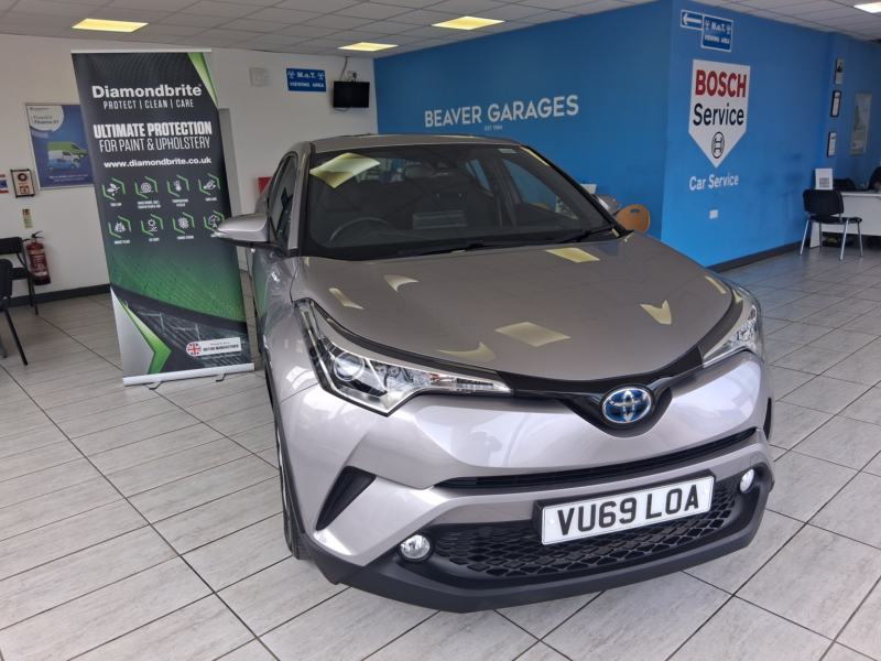2019 Toyota C-Hr 1.8 Vvt-H Icon in Silver — image 1