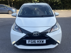 2016 Toyota Aygo 1.0 Vvt-I X-Play in White — image 3