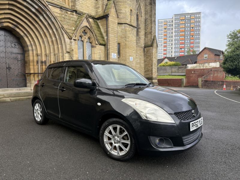 2013 Suzuki Swift 1.2 Sz4 in Black — image 1