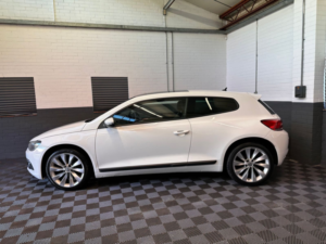 2010 Volkswagen Scirocco 2.0 Tdi Gt Hatchback 3dr Diesel Euro 5 (170 Ps) in White — image 5