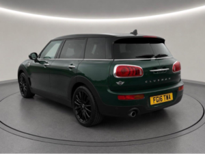 2016 MINI Clubman 1.5 Cooper Euro 6 (s/s) 6dr in Green — image 3