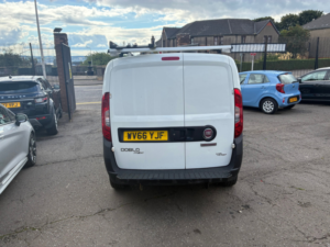 2016 Fiat Doblo 1.6 Jtd Multijet 16v Panel Van 4dr Diesel Manual L1 H1 (137 G/km, 105 Bhp) in White — image 4