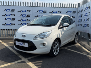 2013 Ford Ka 1.2 Metal Hatchback 3dr Petrol Manual Euro 5 (s/s) (69 Ps) in Multicolour — image 3