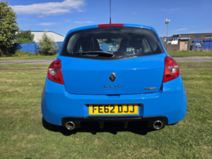 2012 Renault Clio 2.0 Renaultsport in Blue — image 3