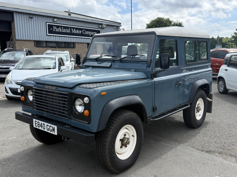 1988 Land Rover 90 2.5 in Blue — image 1