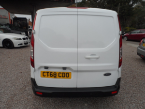 2018 Ford Transit Connect 1.5 240 Ecoblue Limited in White — image 6