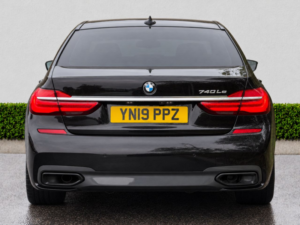 2019 BMW 7 Series 2.0 740le 9.2kwh M Sport Saloon 4dr Petrol Plug-In Hybrid Auto Xdrive Euro 6 (s/s) (326 Ps) in Black — image 6