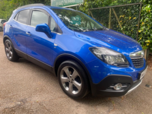 2013 Vauxhall Mokka 1.4 T Se in Blue — image 3