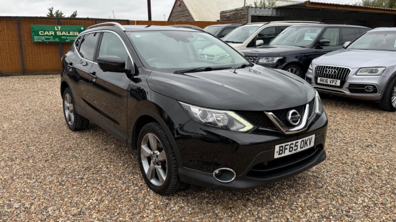 2015 Nissan Qashqai 1.6 Dci N-Tec+ 2WD Euro 6 (s/s) 5dr in Black — image 1