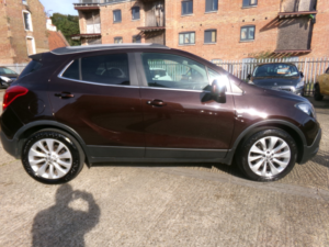 2015 Vauxhall Mokka 1.6 Cdti Se in Brown — image 3