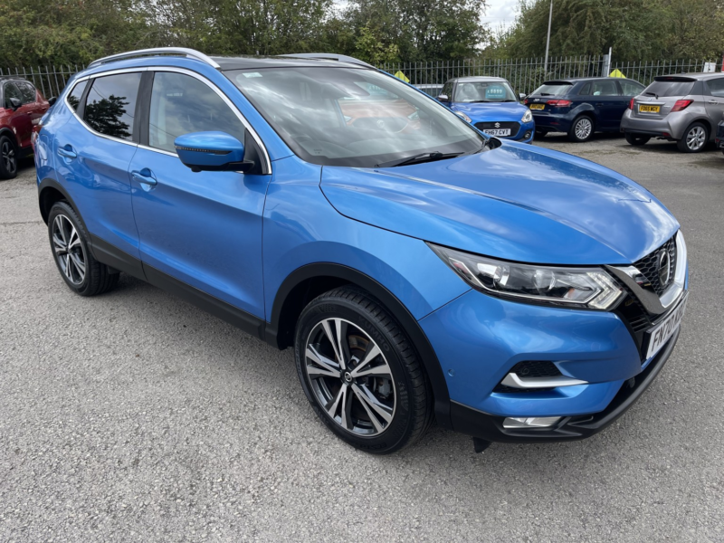2020 Nissan Qashqai 1.3 Dig-T N-Connecta in Blue — image 1
