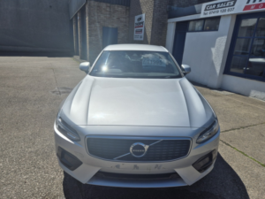 2018 Volvo S90 2.0 R-Design D4 in Silver — image 5