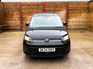 2024 Volkswagen Caddy Maxi 4 SEAT Auto Wheelchair Accessible Disabled Access Vehicle Wav in Black — image 5