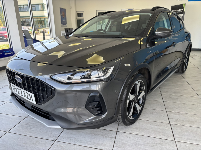 2022 Ford Focus Active, 1.0l Ecoboost 125ps in Grey — image 1