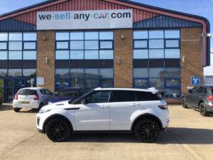 2017 Land Rover Range Rover Evoque 2.0 Td4 Hse Dynamic in White — image 6