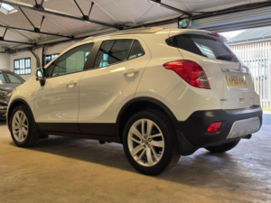 2015 Vauxhall Mokka 1.4i Turbo Tech Line Auto 2WD Euro 6 5dr in White — image 6
