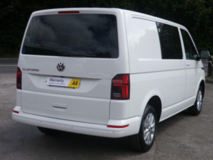 2024 Volkswagen Transporter 2.0 Tdi T30 Highline Kombi With Tailgate in White — image 6