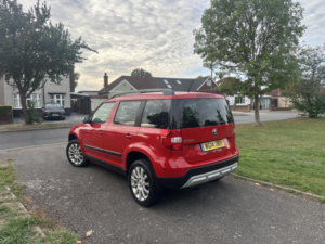 2014 Skoda Yeti 1.2 Tsi Se in Red — image 6