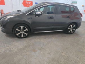 2016 Peugeot 3008 1.6 Bluehdi Allure Eat Euro 6 (s/s) 5dr in Grey — image 5