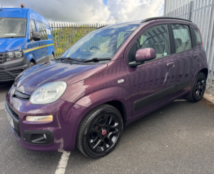 2013 Fiat Panda 1.2 Lounge in Purple — image 2