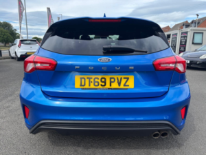 2020 Ford Focus 1.0t Ecoboost St-Line Hatchback 5dr Petrol Manual Euro 6 (s/s) (125 Ps) in Blue — image 5