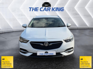 2018 Vauxhall Insignia 1.6 Turbo D Ecotec Blueinjection Elite Nav Sports Tourer Euro 6 (s/s) 5dr in White — image 2