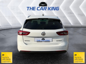 2018 Vauxhall Insignia 1.6 Turbo D Ecotec Blueinjection Elite Nav Sports Tourer Euro 6 (s/s) 5dr in White — image 6