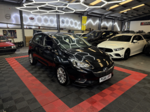 2017 Vauxhall Corsa 1.4 I Ecoflex Se in Black — image 5