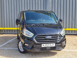 2022 Ford Transit Custom Custom 320 Limited Crew Van — image 3